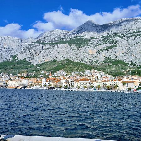 Apartment Ivona With Beautiful Seaview Makarska Esterno foto