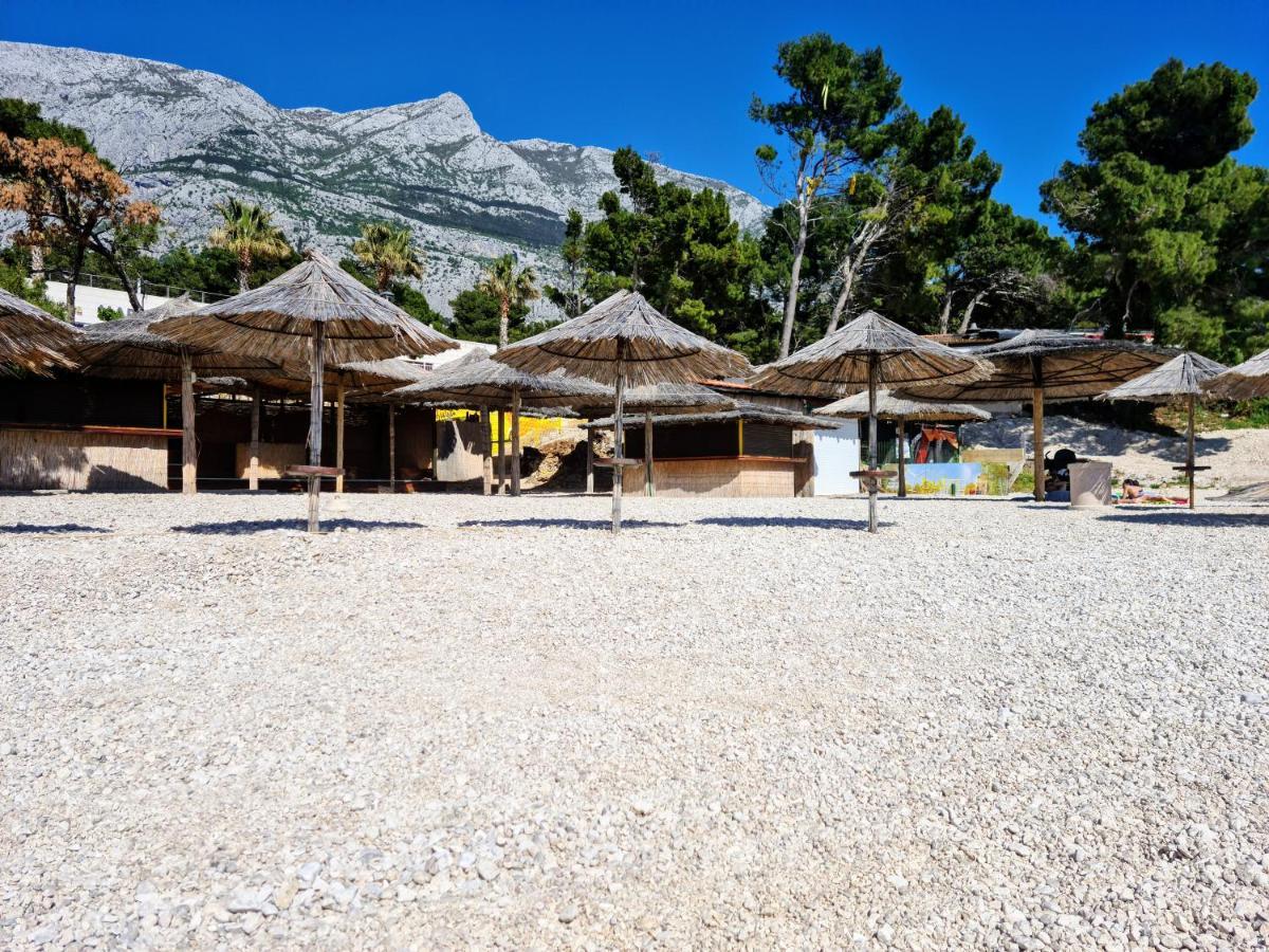 Apartment Ivona With Beautiful Seaview Makarska Esterno foto