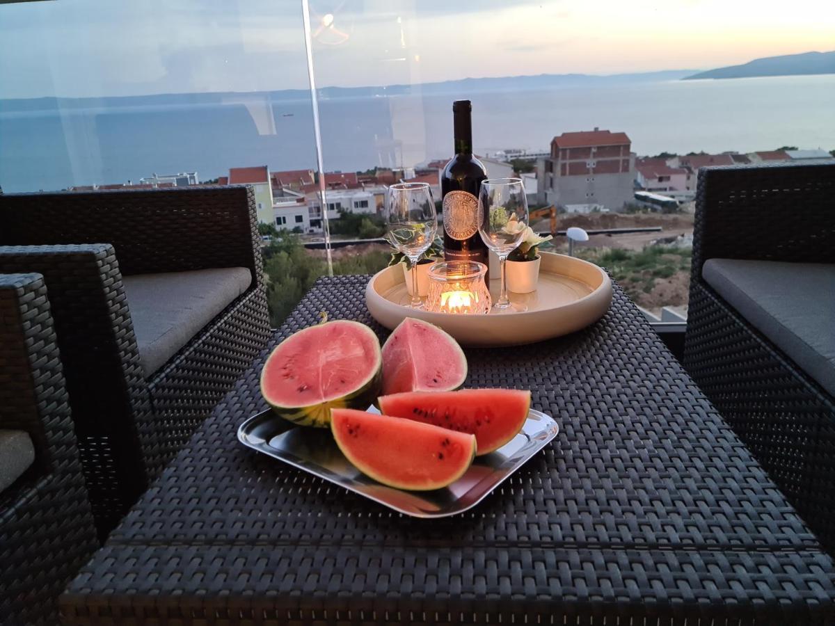 Apartment Ivona With Beautiful Seaview Makarska Esterno foto