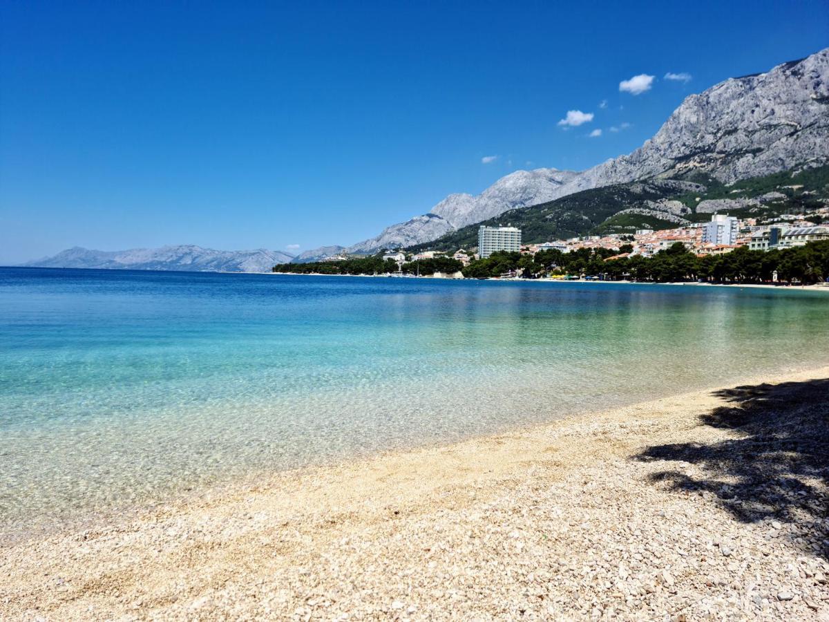 Apartment Ivona With Beautiful Seaview Makarska Esterno foto