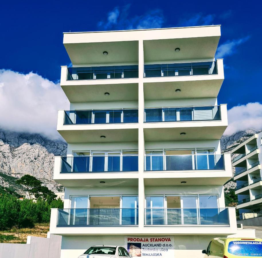 Apartment Ivona With Beautiful Seaview Makarska Esterno foto